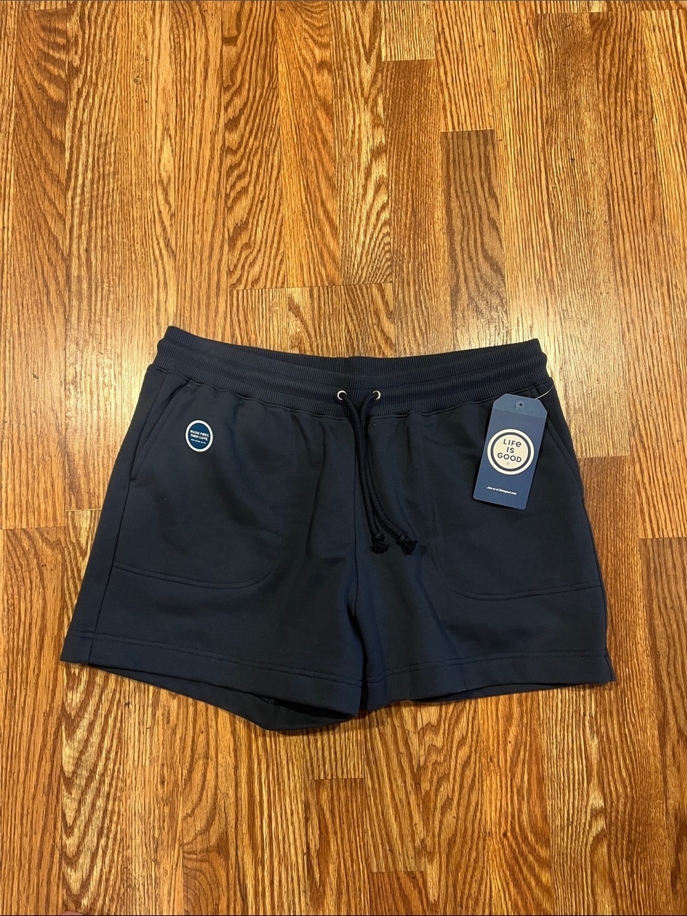 Life Is Good Women's Navy Pull-On Athletic Lounge Shorts